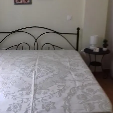 Apartment Mina Vrachati