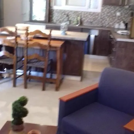 Mina Apartment Vrachati